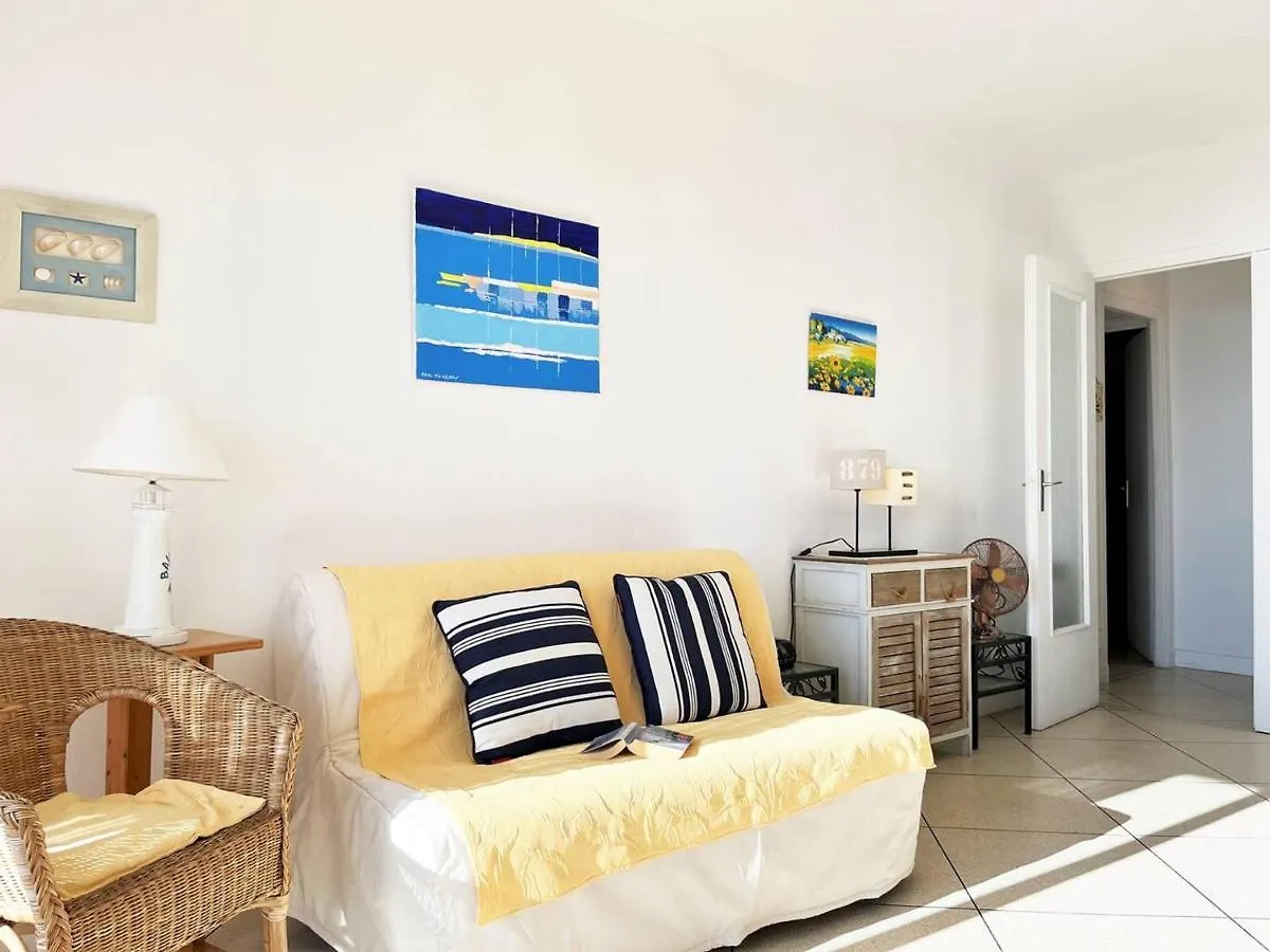 Appartement Le Lavandou, 2 pièces, 4 personnes - FR-1-251-289