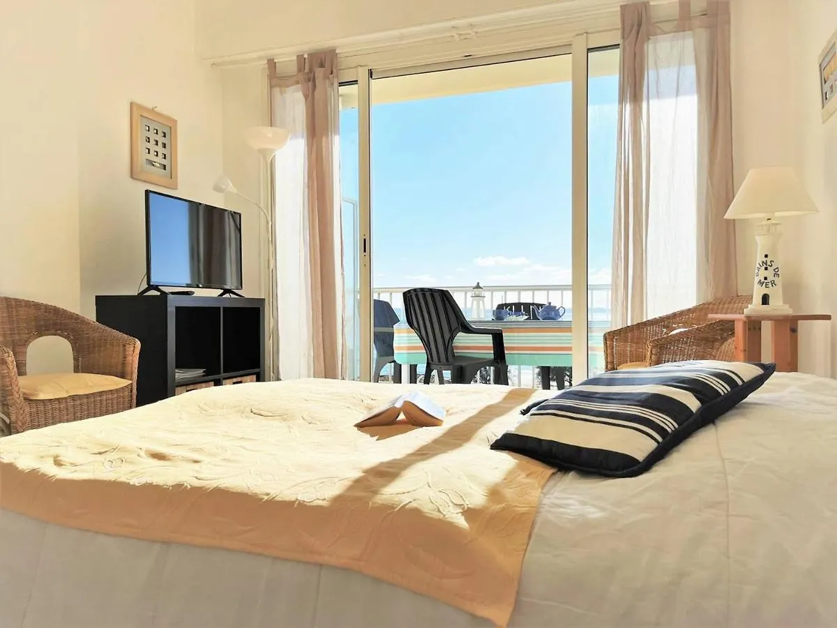 Appartement Le Lavandou, 2 pièces, 4 personnes - FR-1-251-289 France